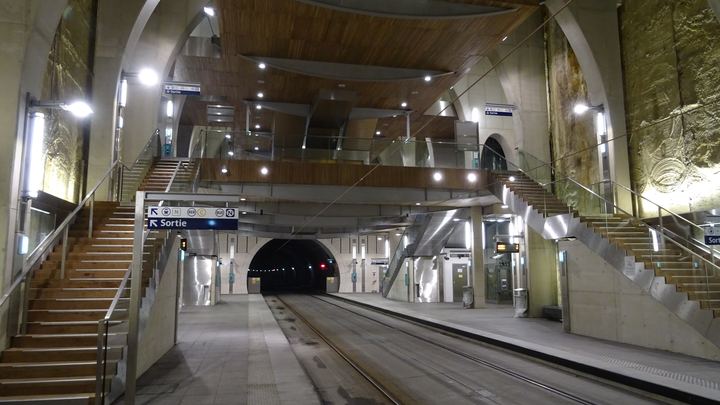 Station souterraine Viroflay-Rive-Gauche du T6
